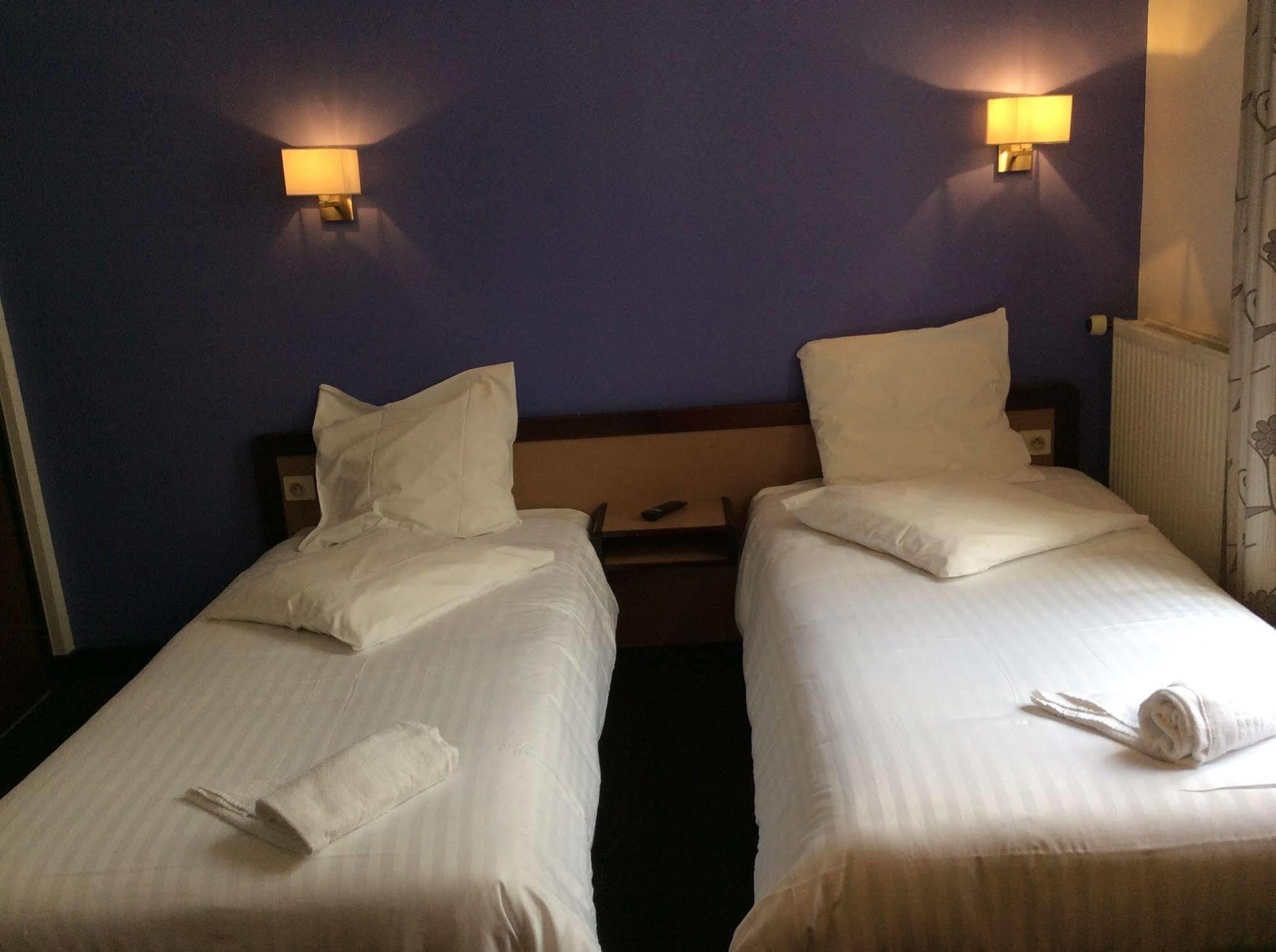 Hotel De La Place Du Louvre - Esprit De France Paris Eksteriør bilde